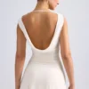 Tigen Off-Shoulder Cowl-Back A-Line minikjole i elfenben