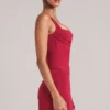 Tula mid-rise bodycon ultra miniskjørt med splitt i kirsebærrød