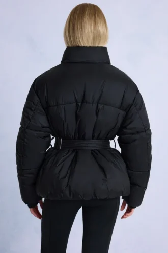 Vanntett, oversized skijakke med belte i svart