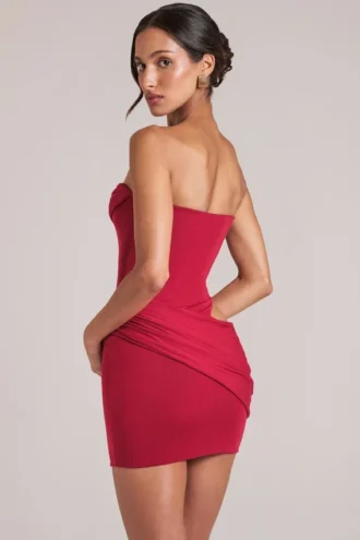 Veda Bandeau Bodycon minikjole i kirsebærrød