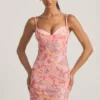 Velena pyntet camisole bodycon minikjole i rosa