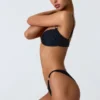 Volute pyntede cheeky bikinitruser i svart