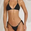 Zayana trekantet bikinitopp  i svart