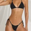 Zayana trekantet bikinitopp  i svart