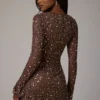 Zeta Sheer Embellished langermet A-linje minikjole i Deep Cocoa
